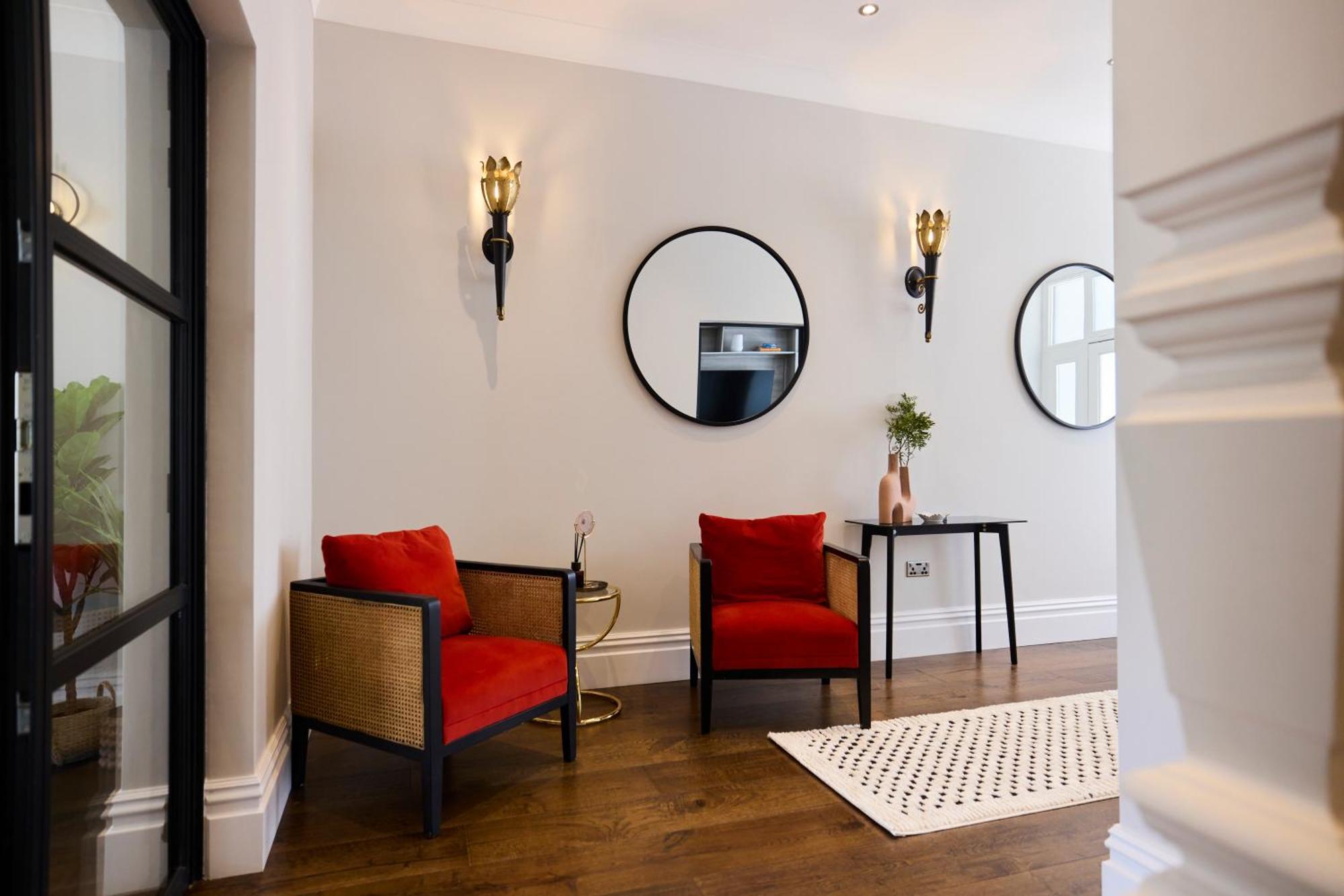 Appartamento The Roehampton Place - Elegant 5bdr House With Garden And Parking Londra
