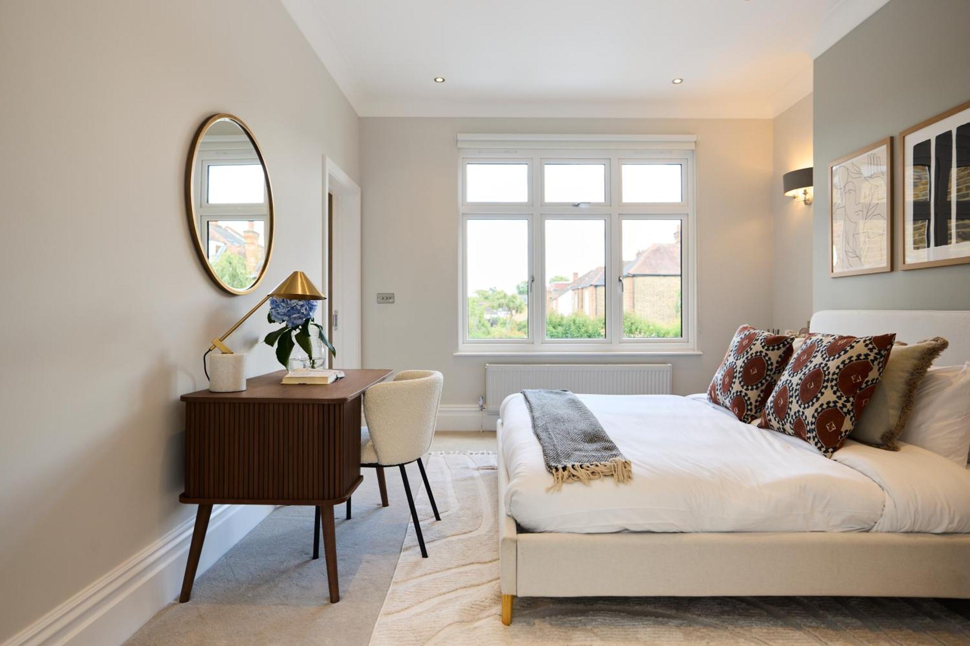 The Roehampton Place - Elegant 5bdr House With Garden And Parking Londra